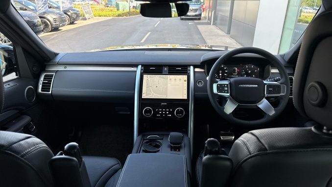 Land Rover Discovery 3.0 D350 Gemini 5dr Auto Diesel Station Wagon - Image 9